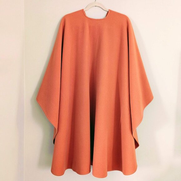 Vtg WEINBERG Paris 100% Virgin Wool Cape Women’s One Sze Burnt Orange/Terracotta - Picture 2 of 5